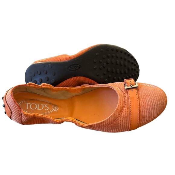 Tod's Orange Skin Patent Leather Buckle Detail Scrunch Ballet Flats EU Size 39.5 - Picture 6 of 8